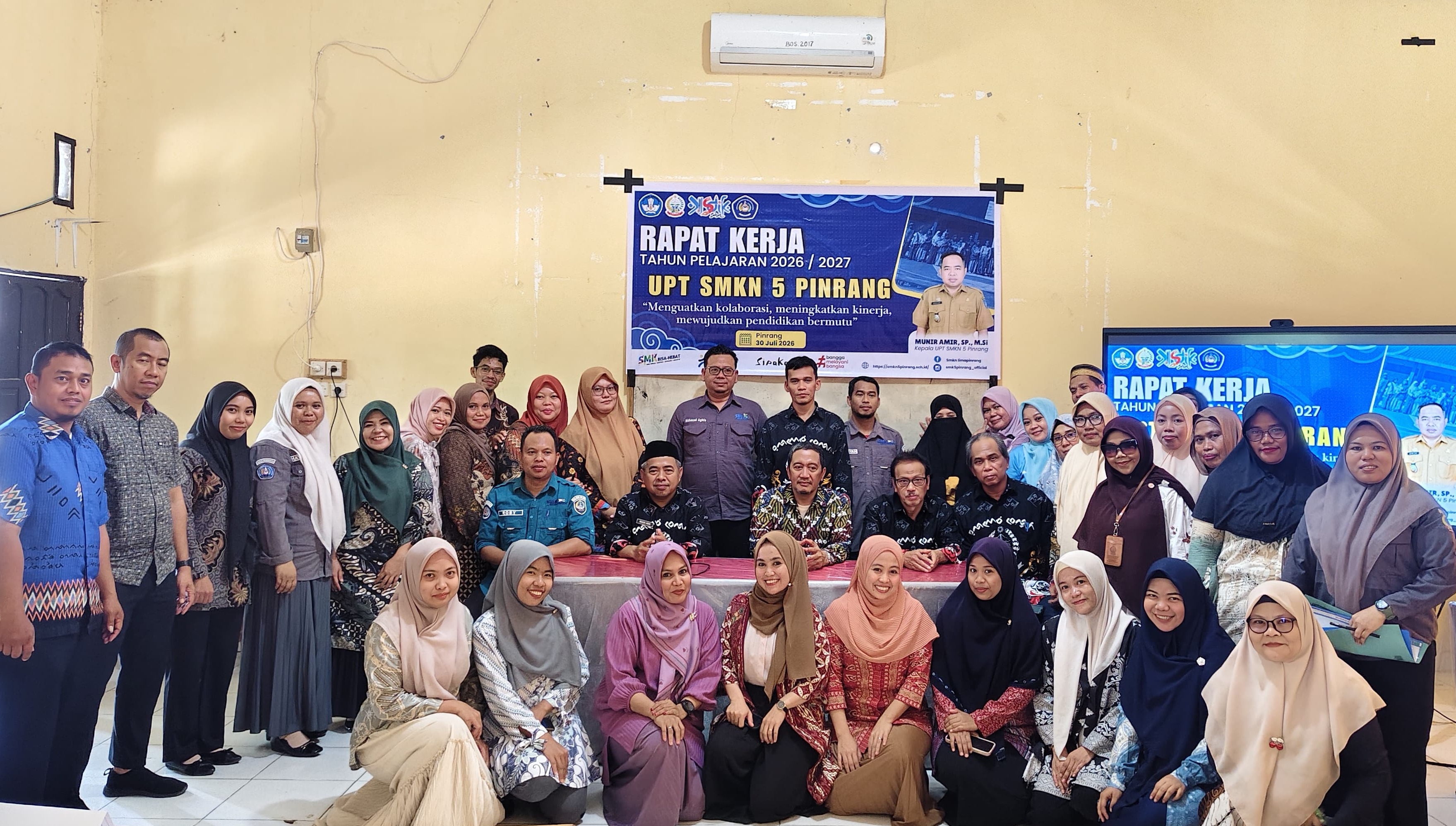 Kepala Cabdis Pendidikan Wilayah VIII Hadiri dan Berikan Arahan pada Rapat Kerja SMKN 5 Pinrang